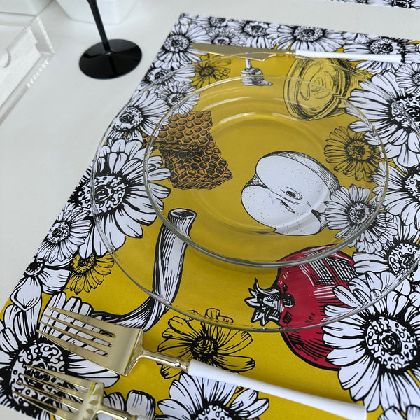 Rosh Hashanah table set for 12 ppl - Placemats, Challah Cover, Napkins and Simanim Cards - White florals, pom, apple, honey,Shofar