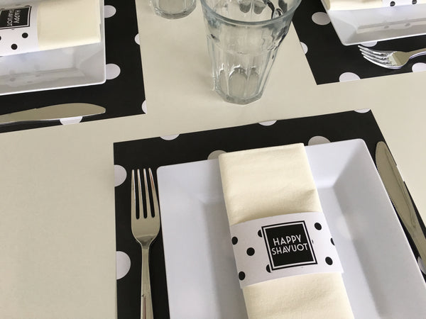 Shavuot Placemats + Napkin ring - Polka Big Dots
