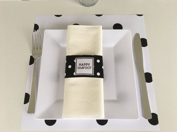 Shavuot Placemats + Napkin ring - Polka Big Dots white